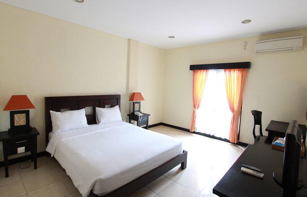 Hotel Intansari 덴파사르 외부 사진