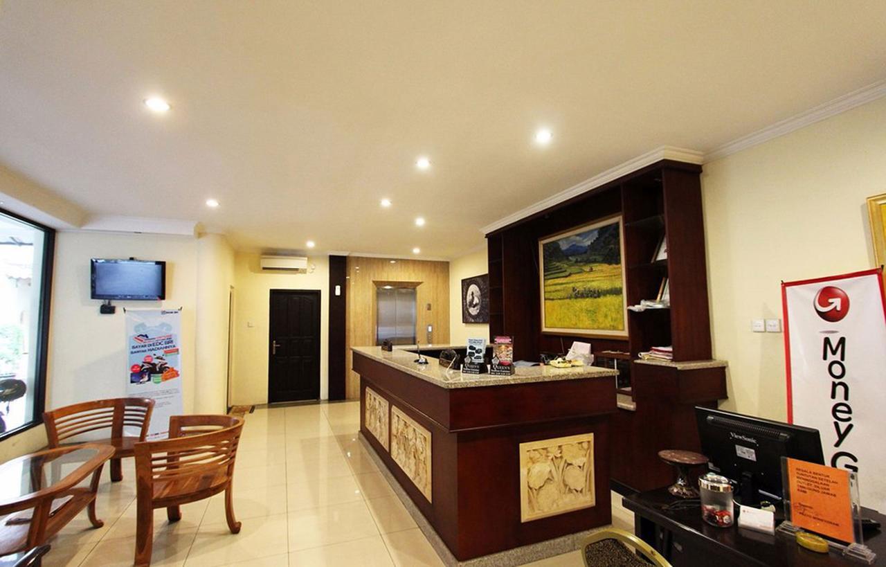 Hotel Intansari 덴파사르 외부 사진