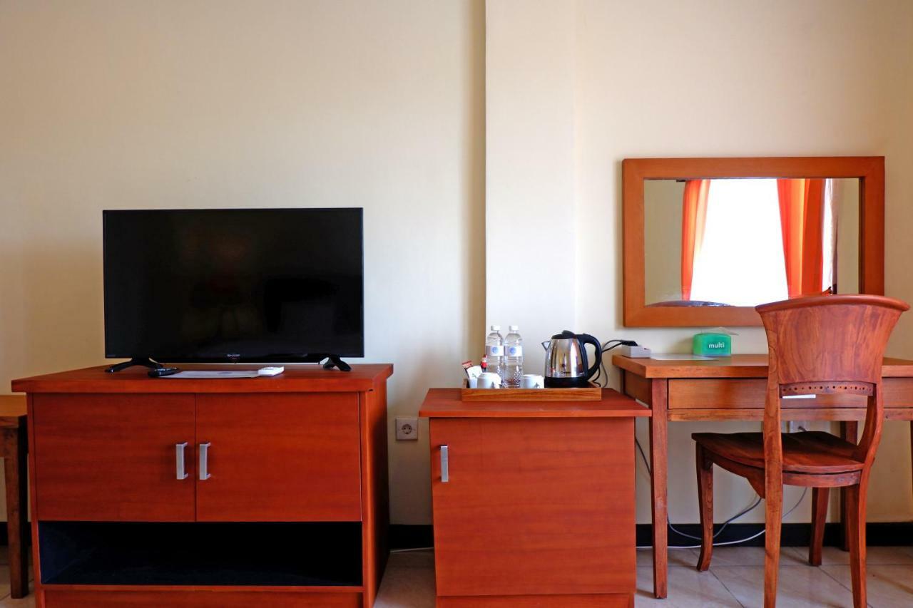 Hotel Intansari 덴파사르 외부 사진